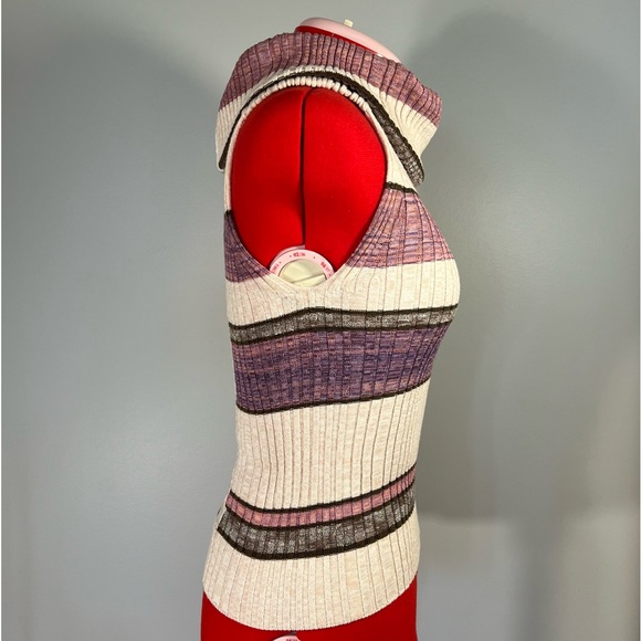 Ribbed Knit Sleeveless Top - XS - Picture 4 of 11